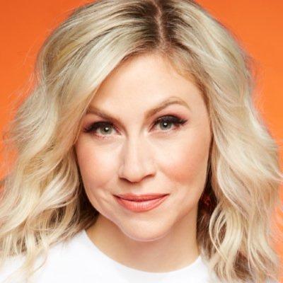 Streamily | Ashley Eckstein Livestream Autograph